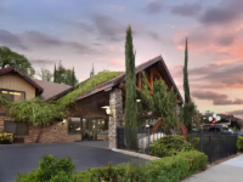 Best Western Plus Yosemite Gateway Inn Hotels in Oakhurst