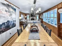 Breathtaking Lake Views and Cozy Outdoor Deck - Serene Getaway Hotels in Highlands