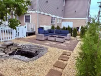 Lovely Seaside Park Getaway - Walk to Beach & Bay - Parking, Patio, BBQ - Family