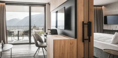 SomVita Suites Отели в г. Сан-Леонардо-ин-Пассирия