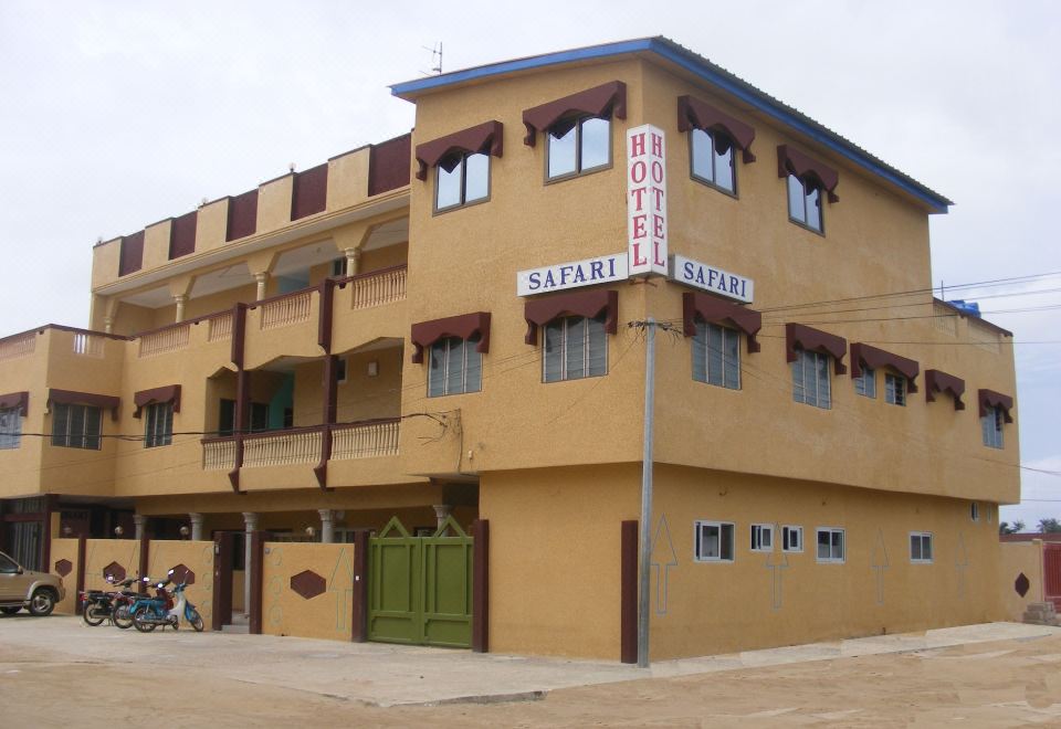 호텔 사파리 코토누