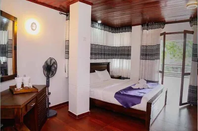 Hotel Sara Hotel a Mahaweli River Front