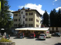Hotel Roen Ruffrè-Mendola Hotels in Ronzone