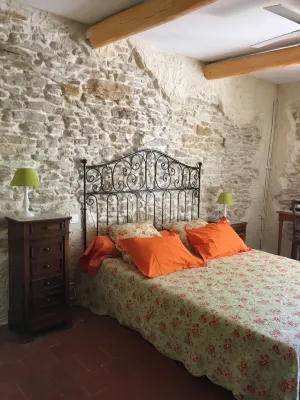 La Mandarine Hotels in Piolenc