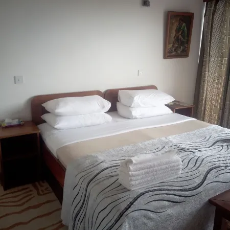 Chaminuka Lodge and Nature Reserve