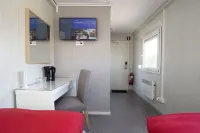 Drive-in Motell Hotels in Mjolby