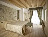 Agriturismo Ai Castioni Hotels in Molveno