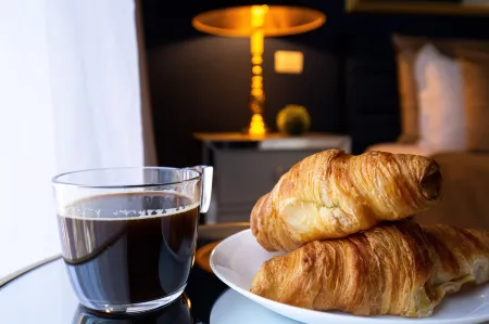 Metropole Apartments Studio Old City Отели рядом с достопримечательностью «Триумфальная арка»