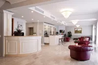 Nouvel Hotel des Bains Hotels in Пезаро