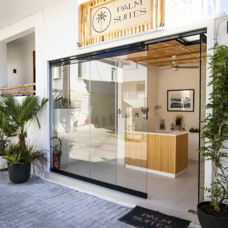 Palm Suites