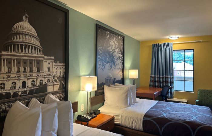 Super 8 by Wyndham Alexandria/Washington D.C. Area