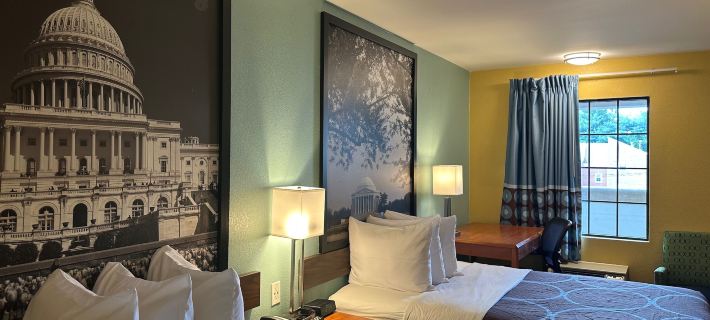 Super 8 by Wyndham Alexandria/Washington D.C. Area Hotels in Alexandria