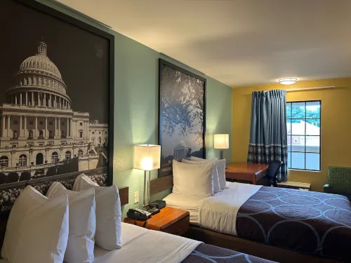 Super 8 by Wyndham Alexandria/Washington D.C. Area Hoteles en Annandale