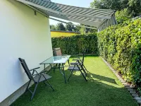 Henry Hotels in Loissin