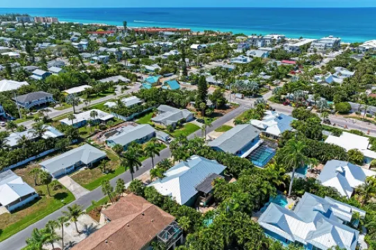 Caribbean Surf by Beach Retreats