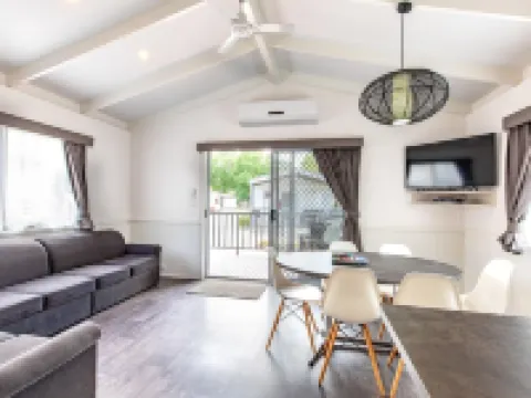 Geelong Holiday Park Hotels in Geelong