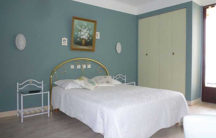 Hotel Celine
