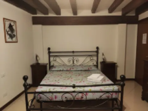 سويت فينيس - غرف وشقق