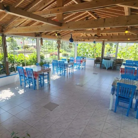 ÖRNEK Motel