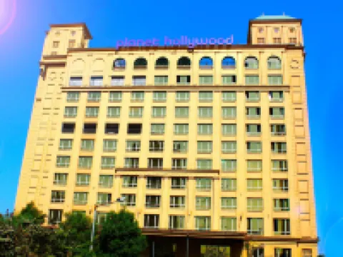พลาเนตฮอลลีวูด โรงแรมในธาเน