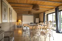 Le Couvent d'Herepian Hotels in Faugeres