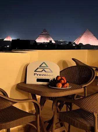 Premier Pyramids Inn