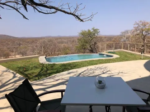 Kifaru Luxury Lodge & Bush Camp