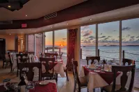 The Villas at Simpson Bay Resort - breakfast