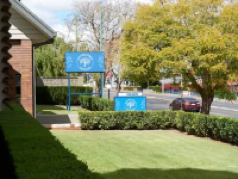 Ruthven Street Motor Inn Hotels in South Toowoomba
