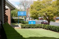 Ruthven Street Motor Inn Hotels in Kearneys Spring