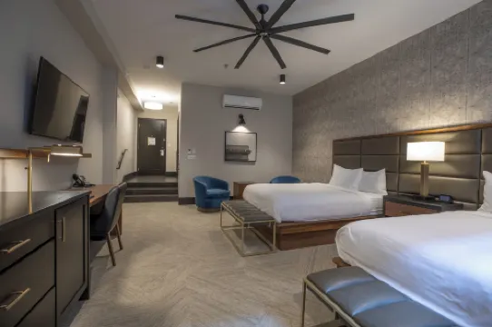 더 비 호텔 댄빌