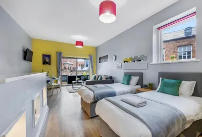 Host & Stay | Campbell Square Roof Terrace Apartment  호텔