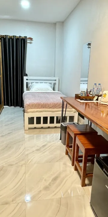 ห้องพื้นฐานสำหรับสามท่าน