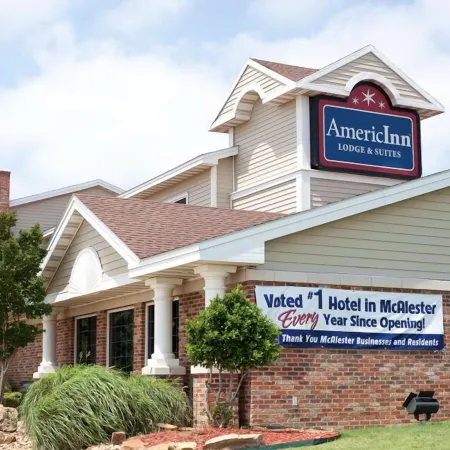 AmericInn by Wyndham McAlester