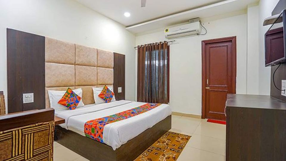 Fabhotel Annapurna