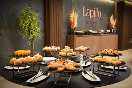 Gold Tower Lifestyle Hotel