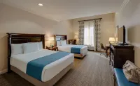 Ayres Hotel Fountain Valley - Huntington Beach - Pools