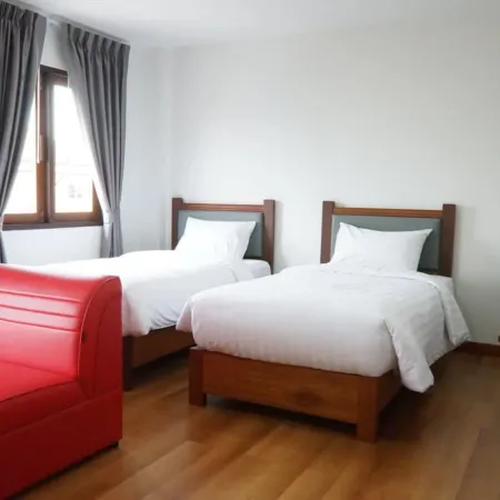 Tai-Shan Suites