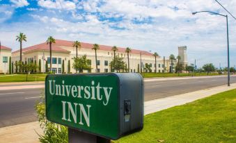University Inn Fresno