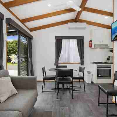 Warrnambool Holiday Village Rooms
