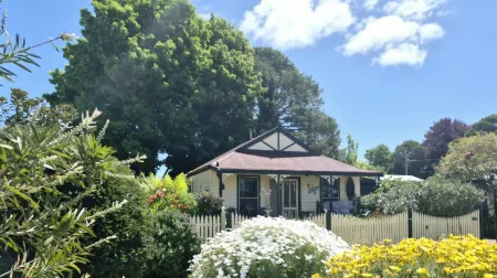 Daylesford A Very Quiet Abelia Cottage Botanical Cottage 10 Min Walk Town Отели рядом с достопримечательностью «Конвент Дейлсфорд»