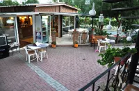 Mursel Garden Hotel