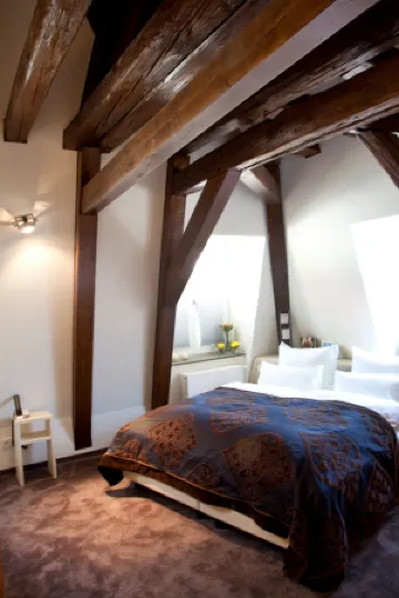 貝根扎伯納城堡酒店