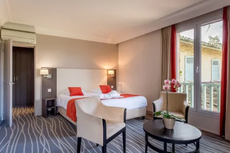 方貝爾酒店與餐廳 - 洛吉斯酒店