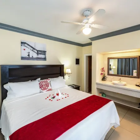 Baker's Suites Boutique Hotel