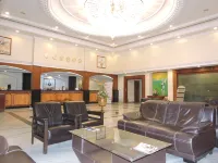 Hotel Plr Grand