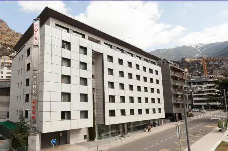 Yomo Mola Park Отели в г. Anyos