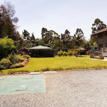 Acacia Tree Lodge Hotels near Karen Blixen Museum