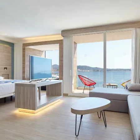 Sol Bahía Ibiza Suites