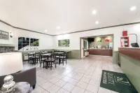 Quality Inn & Suites Bainbridge Island Hotels in Bainbridge Island